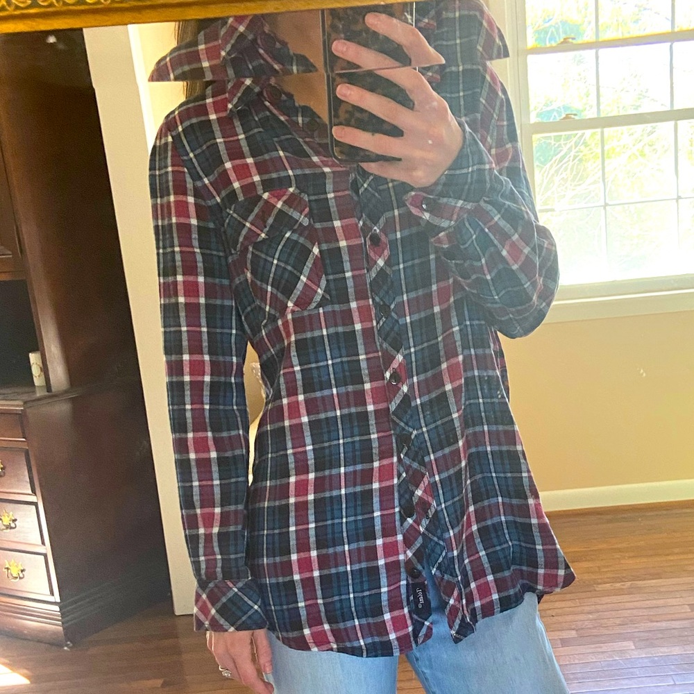 Tolani plaid button down - Picture 3 of 4